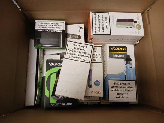 APPROXIMATELY 20 VAPES, E-CIGARETTES & ACCESSORIES TO INCLUDE VOOPOO DRAG H40, VAPORESSO TARGET 100 MOD, ASPIRE FLEXUS, ETC