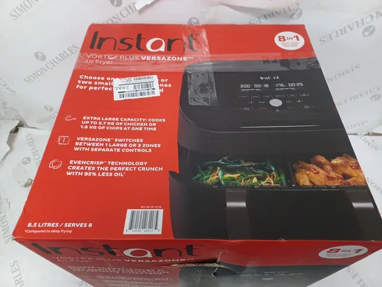 BOXED VORTEX PLUS VERSAZONE AIR FRYER RRP £199