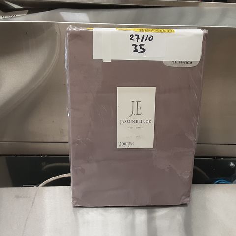 200 THREAD COUNT COTTON BLEN PERCALE FITTED SHEET- DOUBLE- 135CM X 190CM