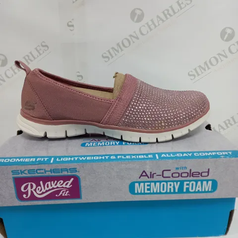 SKECHERS PINK SLIP ON SHOES - SIZE 4