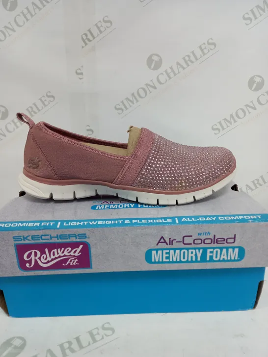 SKECHERS PINK SLIP ON SHOES - SIZE 4