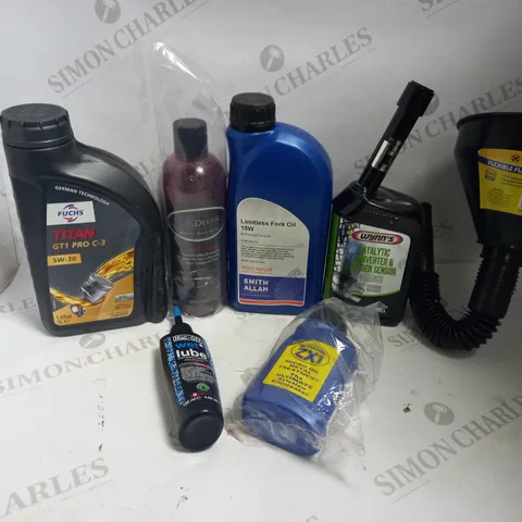 BOX OF APPROX 15 ITEMS TO INCLUDE WYNNS CATALYTIC CONVERTER CLEANER, FUCHS TITAN SW-30 OIL AND LIMITLESS FORK OIL