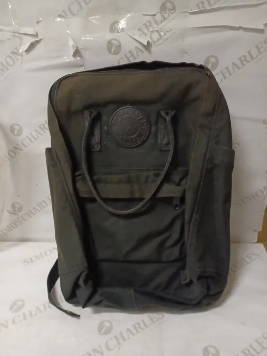 FJALLRAVEN KANKEN NO. 2 LAPTOP 15" BACKPACK, BLACK