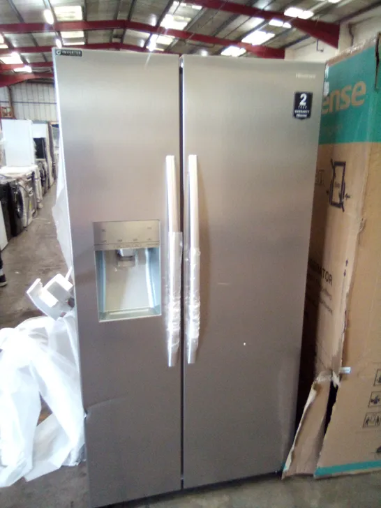 HISENSE RS694N4ICF AMERICAN FRIDGE FREEZER WITH WATER DISPENSER 