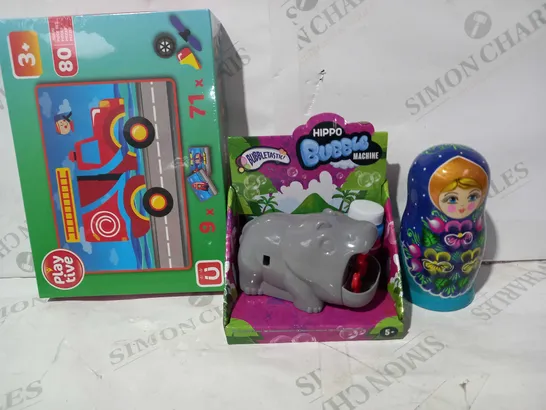 BOX OF APPROXIMATELY 5 ASSORTED TOYS AND GAMES TO INCLUDE BUBBLETASTIC HIPPO BUBBLE MACHINE, MATRYOSHKA RUSSIAN NESTING DOLL, PLAYTIVE MAGNETIC PLAY SET, ETC