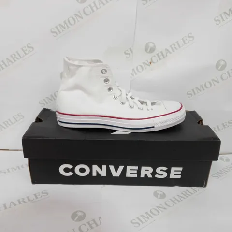 CONVERSE CHUCK TAYLOR ALL STAR HI WIDE FIT TRAINERS IN WHITE - UK 6.5