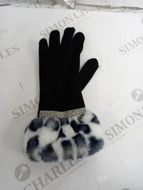 FRANK USHER FLUFF CUFF BLACK GLOVES 