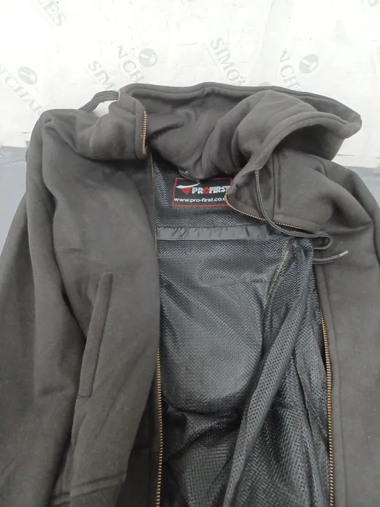 PRO FIST ARMOURED JACKET IN BLACK SIZE XS