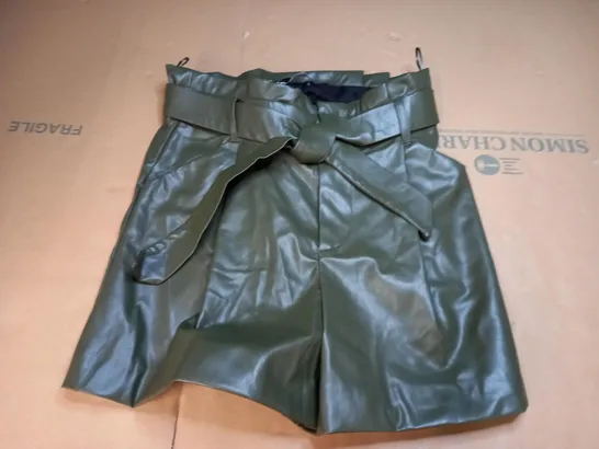 ZARA LEATHER EFFECT SKIRT IN GREEN - SMALL