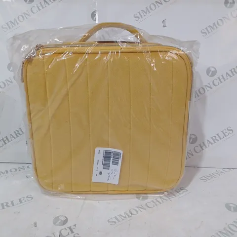 TILI VELVET QUILTED MAKE-UP ORGANISER LARGE VANITY CASE - MUSTARD