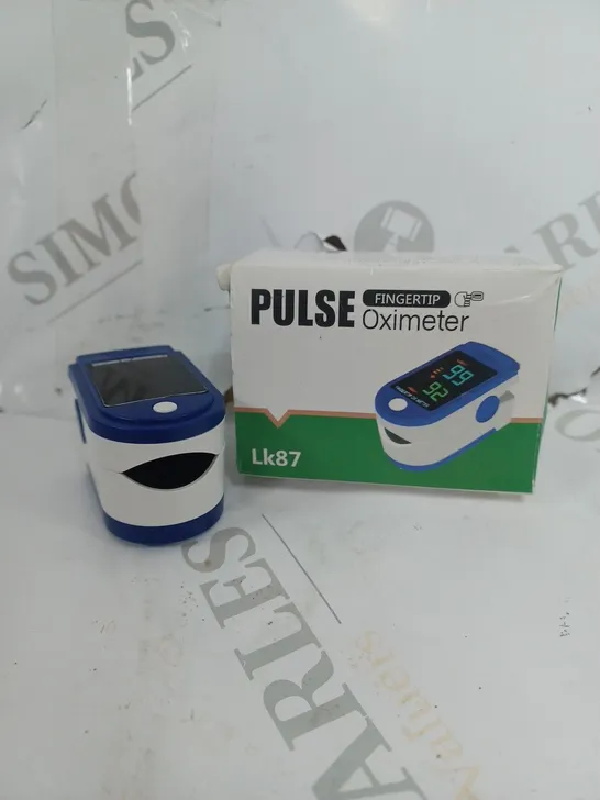 BOXED LK87 PULSE OXIMETER 