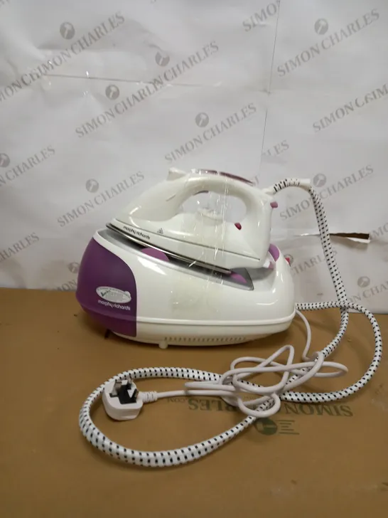 MORPHY RICHARDS JET STEAM GENERATOR IRON PINK/WHITE