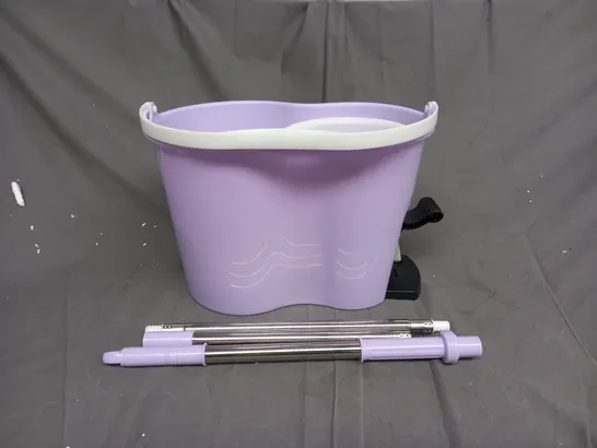 BOXED SPIN MOP BUCKET SYSTEM 