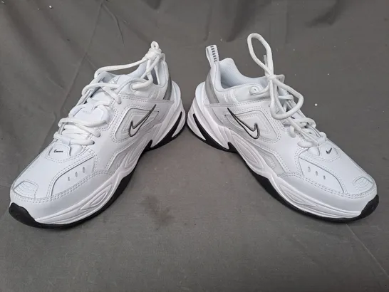 BOXED PAIR OF NIKE M2K TEKNO SHOES IN WHITE/BLACK UK SIZE 4