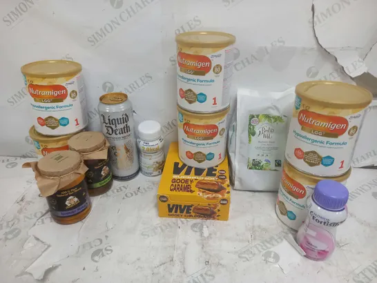 APPROXIMATELY 12 ASSORTED FOOD & DRINK PRODUCTS TO INCLUDE NUTRAMIGEN LGG HYPOALLERGENIC FORMULA 1 (400g), LIQUID DEATH (568ml), LAVENDER HONEY (500g), ETC