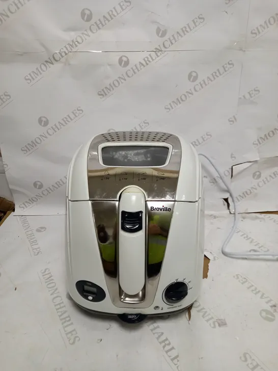 BREVILLE EASY CLEAN DIGITAL FRYER 