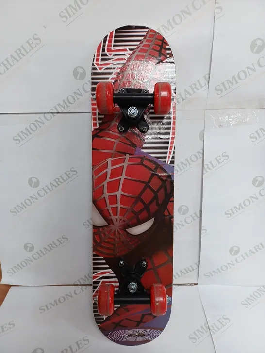 SPIDER MAN KIDS SKATEBOARD 