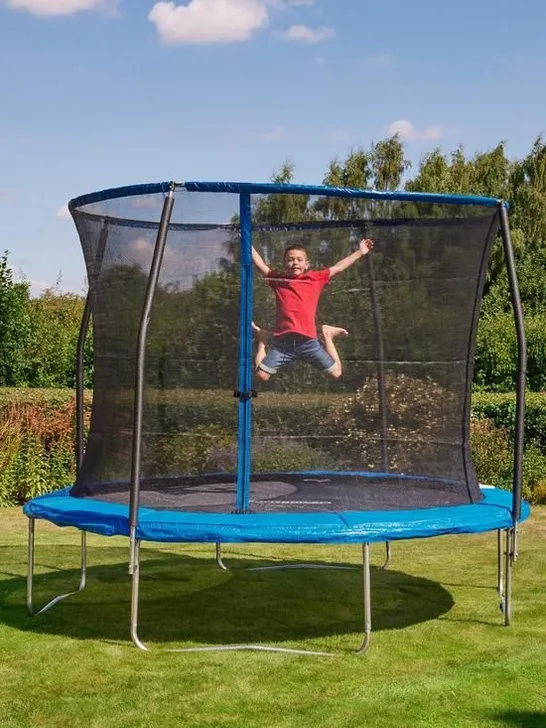 BOXED SPORTSLINE 12FT BOUNCE PRO TRAMPOLINE WITH ENCLOSURE (1BOX) RRP £209.99