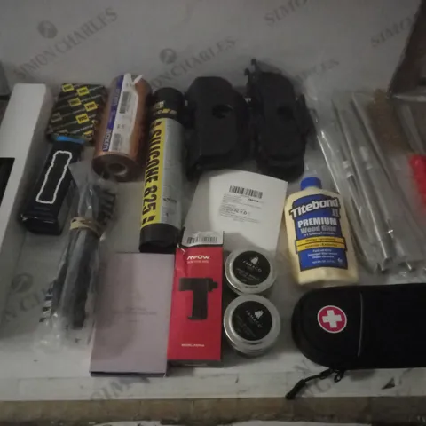 GROUP OF APPROX 15 ASSORTED ITEMS TO INCLUDE SILICONE, MEDKIT, WOOD GLUE ETC