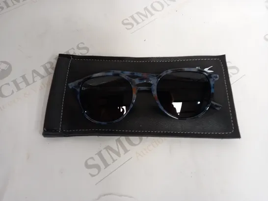 HUMMINGBIRD SUNGLASSES BLUE MIX WITH CLEANING CLOTH AND BLACK CASE