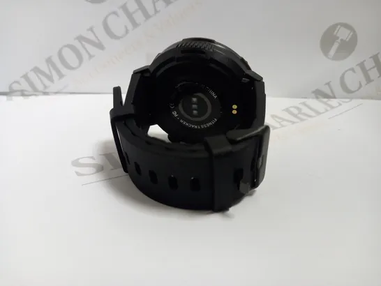 BLACK SMART TRACKER FITNESS WATCH WITH BLACK RUBBER STRAP