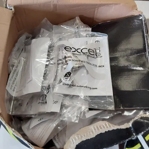 BOX OF APPROXIMATELY 100x BAGGED EXCEL CAT5e SCREENED TOOLLESS JACKS