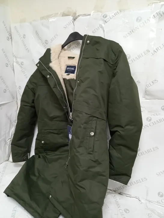 REGATTA GREAT OUTDOORS WINTER COAT IN GREEN  - WOMENS SIZE 16