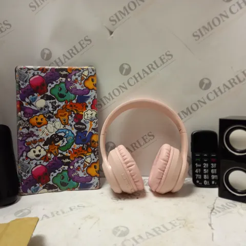 BOX OF APPROXIMATELY 14 ASSORTED ITEMS TO INCLUDE - UNBRANDED PINK HEADPHONES - HAMA DUO SPEAKERS -  ULEWAY G180 PHONE ECT 
