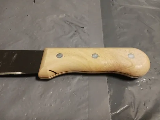 WOODEN HANDELED 18" MACHETTE