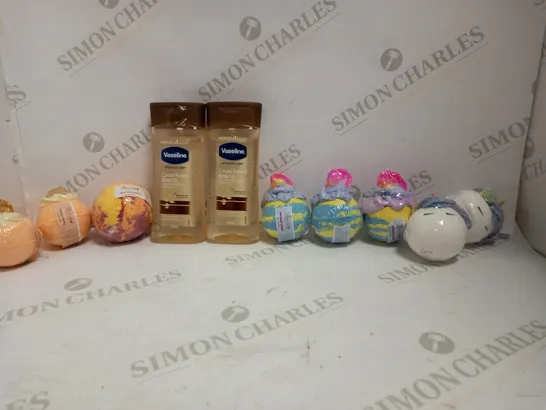 LOT OF APPROX 9 TO INCLUDE BODY OIL AND BATHBOMBS