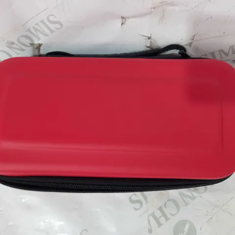 NINTENDO SWITCH CARRY CASE IN RED