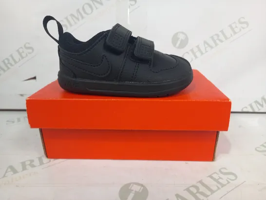 BOXED PAIR OF NIKE PICO 5 KIDS SHOES IN BLACK UK SIZE 3.5