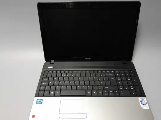 ACER TRAVELMATE P256 LAPTOP