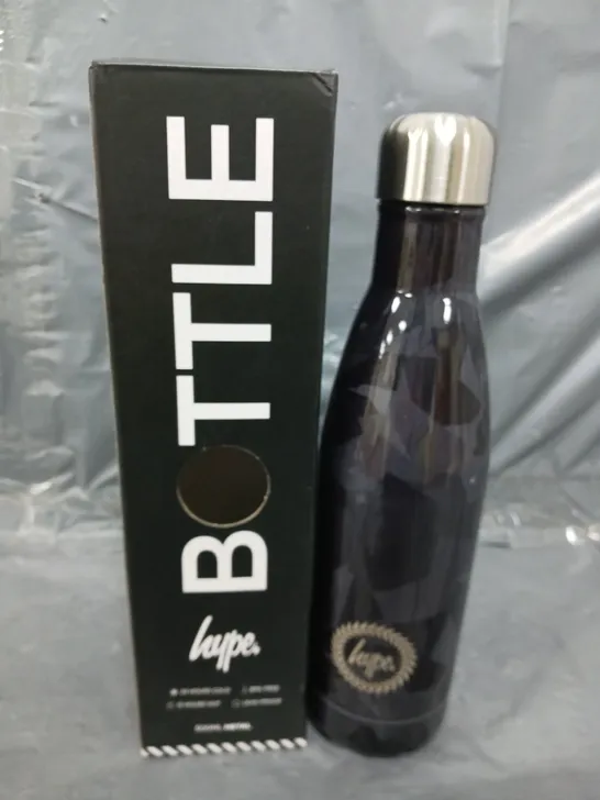 BOXED HYPE BLACK GEO CAMO WATER BOTTLE 