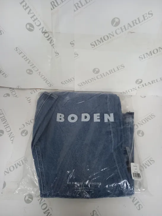 BAGGED BODEN CLASSIC DENIM JEANS SIZE 34-32