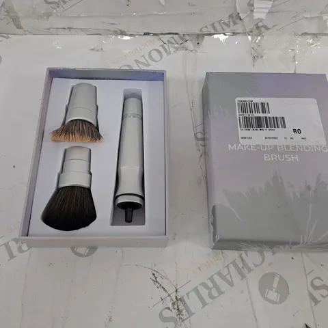 TILI ROTATING MAKE-UP BLENDING BRUSH 