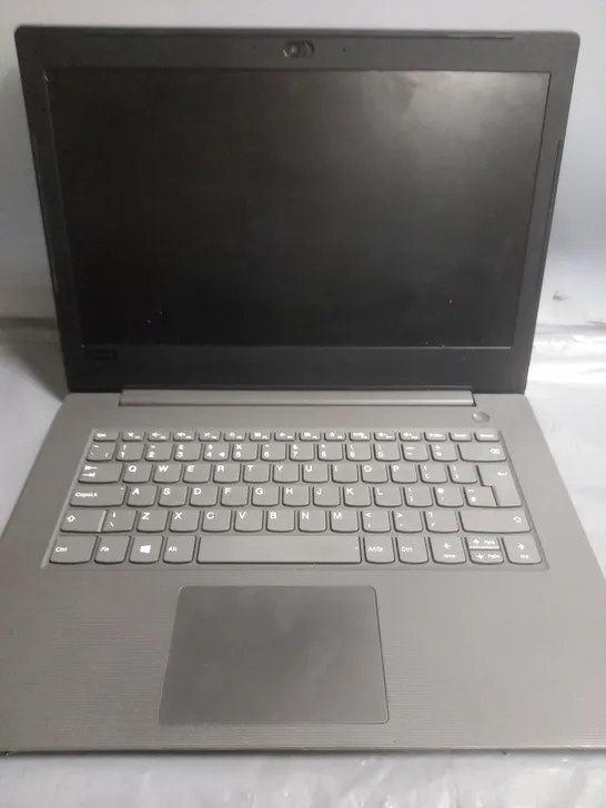 UNBOXED LENOVO V130-14IKB INTEL CORE I5 7TH GEN LAPTOP