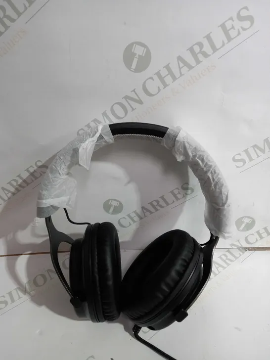 GAMING HEADSET IN BLACK  - 3.5MM AUDIO JACK