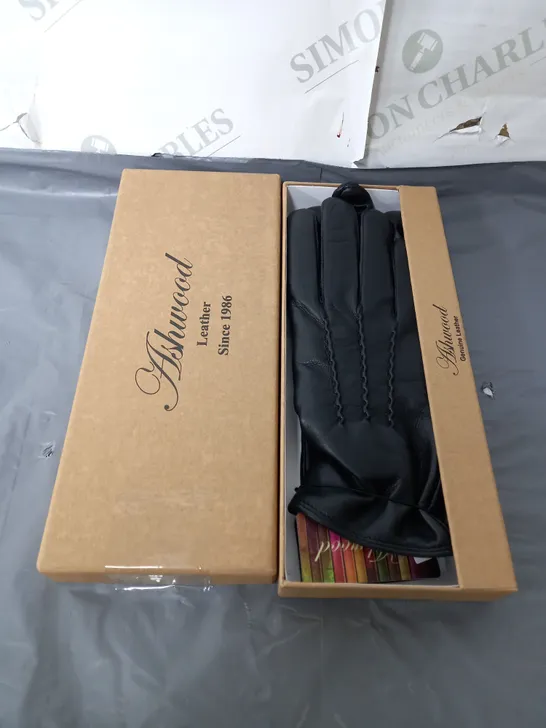 ASHWOOD BOXED LEATHER GLOVES