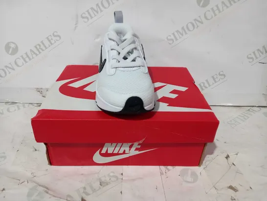 BOXED PAIR OF NIKE AIR MAX INTRLK LITE CHILDREN'S SHOES IN WHITE/BLACK UK SIZE 7.5