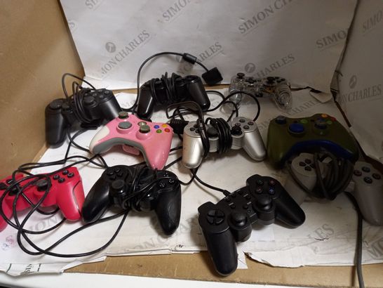 LOT OF 10 GAMING CONTROLLERS 