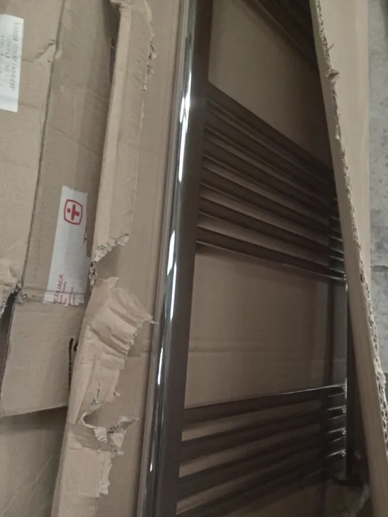 BOXED TERMA LEO 300W TOWEL WARMER 1200 X 500 MM  - WHITE 