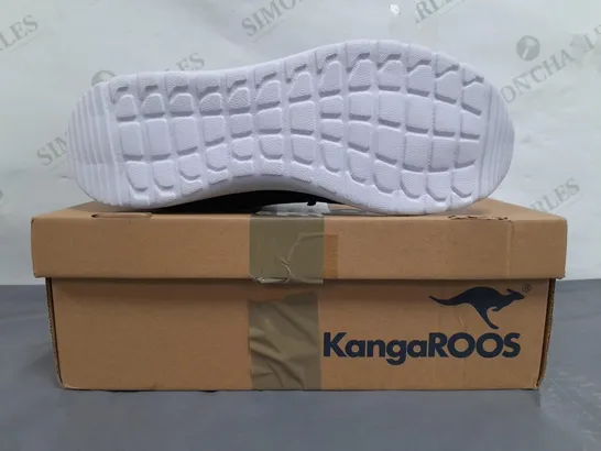 BOXED PAIR OF KANGAROOS SHOES IN BLACK UK SIZE 6.5