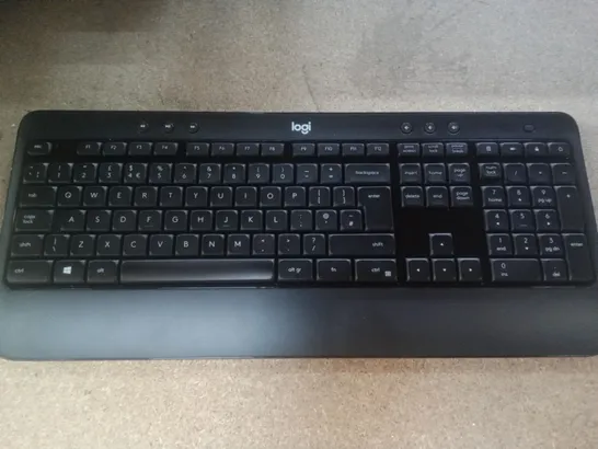 LOGITECH ADVANCED WIRELESS KEYBOARD AND MOUSE 