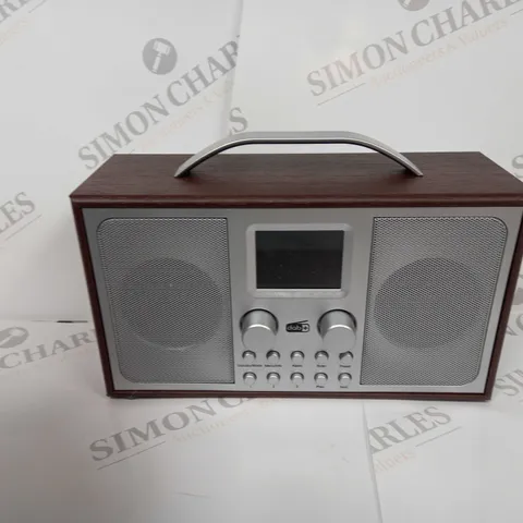 BOXED BLUETOOTH DAB+/FM RADIO