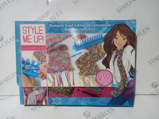 BOXED STYLE ME UP ROMANTIC SCARF