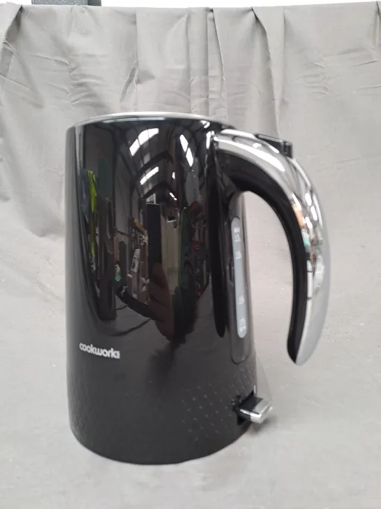 BOXED COOKWORKS 1.7L BLACK TEXTURED KETTLE