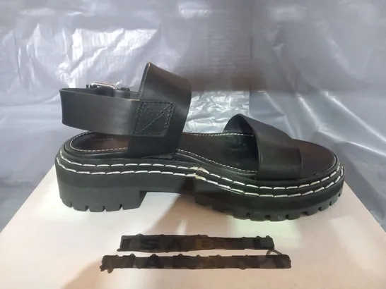 BOXED PROENZE SCHOUIER LUG SOLE SANDAL BLACK SIZE 38