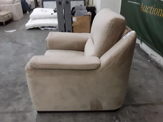 QUALITY ITALIAN DESIGNER AVOLA NEW ELECTRIC RECLINER CHAIR - BEIGE VELVET FABRIC