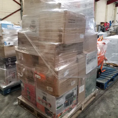 PALLET OF APPROXIMATELY 26 UNPROCESSED RAW RETURN HOUSEHOLD AND ELECTRICAL GOODS TO INCLUDE;